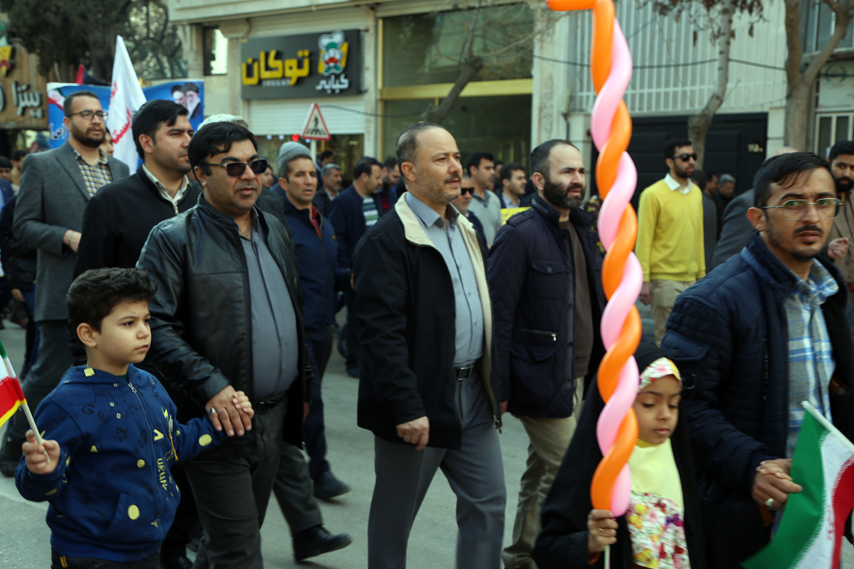 حضور پرشور دانشگاه در راهپیمایی 22 بهمن 1402